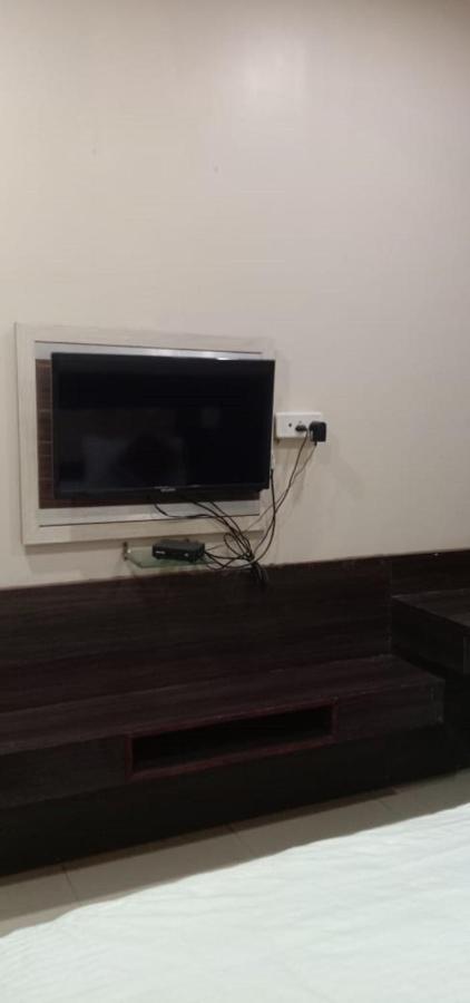 Jaya Palace Hotel By Wb Inn Dhaulpur Luaran gambar